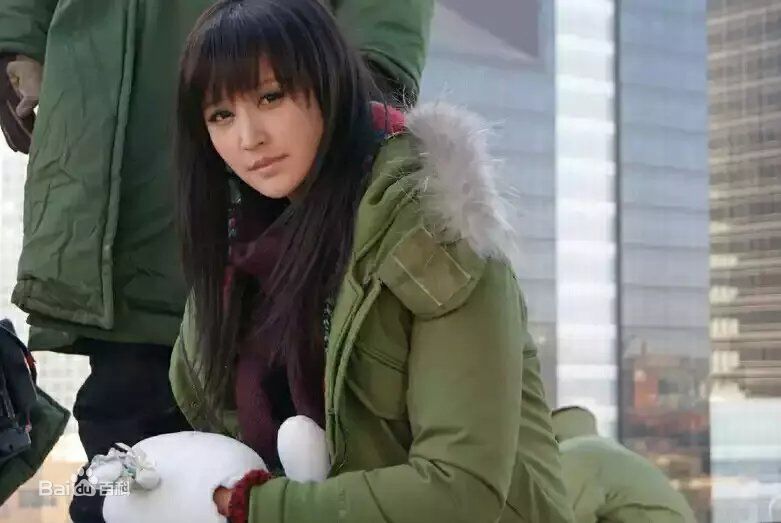 张歆艺(Zhang Xinyi)在《北京爱情故事》饰林夏中的