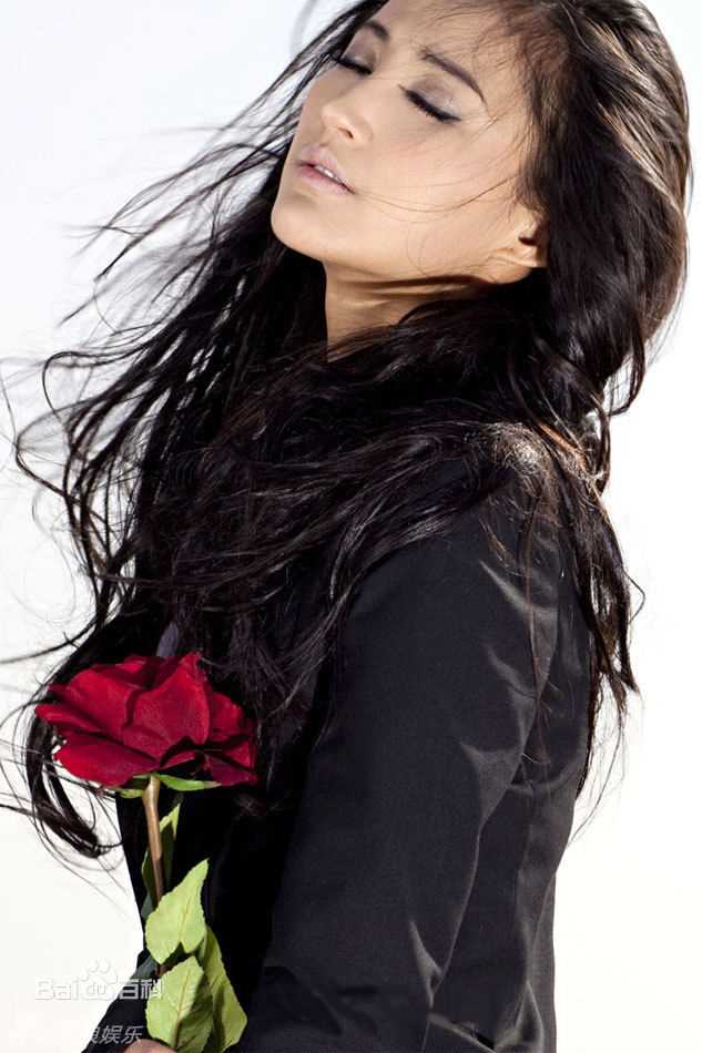 张歆艺(Zhang Xinyi)精彩图册