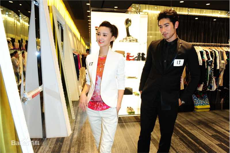 最新张歆艺(Zhang Xinyi)精彩图册