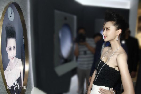 精选张歆艺(Zhang Xinyi)精彩图册1