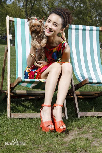 精选张歆艺(Zhang Xinyi)精彩图册1