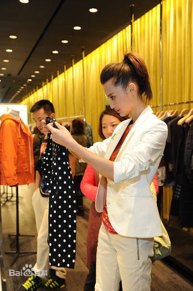 精选张歆艺(Zhang Xinyi)精彩图册1