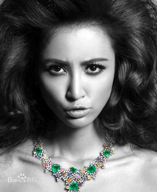 最新张歆艺(Zhang Xinyi)精彩图册