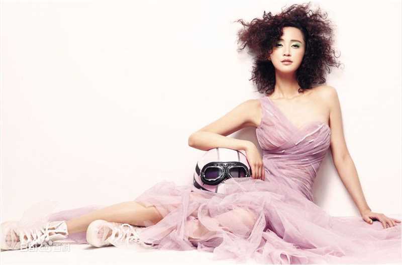 张歆艺(Zhang Xinyi)靓图素颜照相册