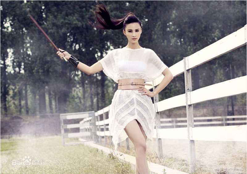 张歆艺(Zhang Xinyi)靓图素颜照相册