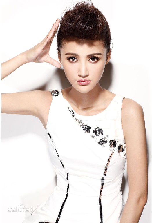 张歆艺(Zhang Xinyi)靓图素颜照相册