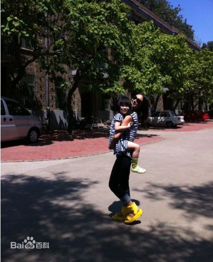 张歆艺(Zhang Xinyi)微博美图图册