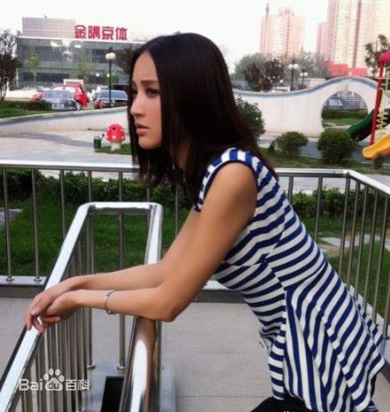 张歆艺(Zhang Xinyi)微博美图图册