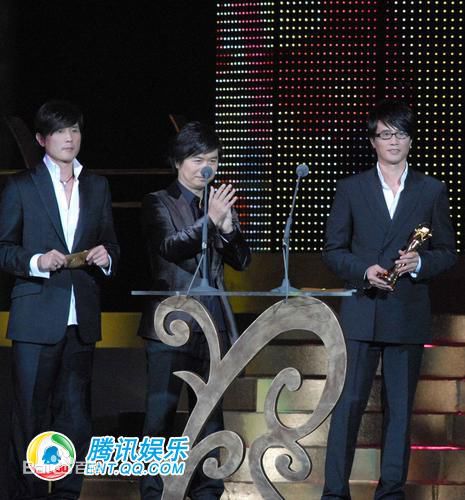 包小柏(Tino)第18届金曲奖颁奖典礼性感图片图集