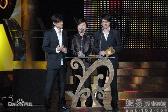 包小柏(Tino)第18届金曲奖颁奖典礼性感图片图集