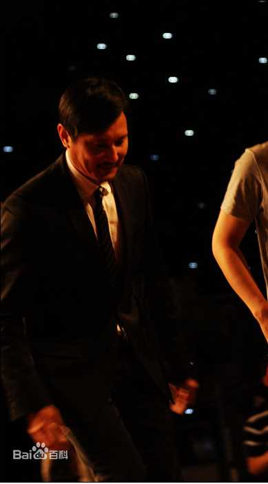 包小柏(Tino)娱乐英雄会素颜照相册