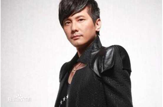 最新包小柏(Tino)性感图片