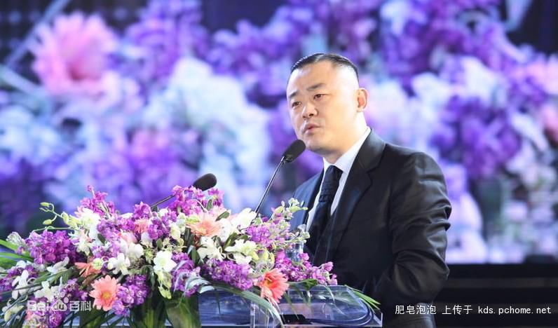 周立波(Zhou Libo)婚礼素颜照壁纸