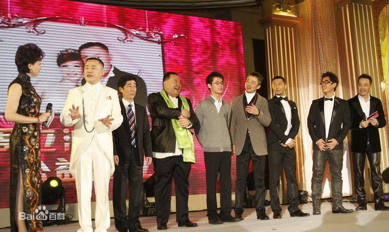 周立波(Zhou Libo)婚礼素颜照壁纸