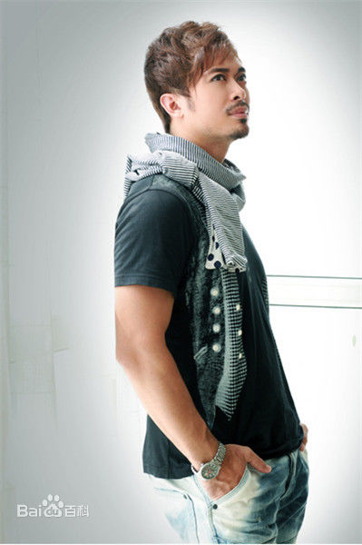 最优质樊少皇(Louis Fan)生活照