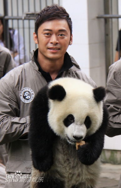 最新樊少皇(Louis Fan)性感图片