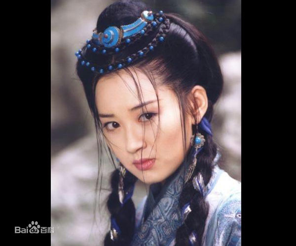 许晴(Summer Xu)在在电视剧《笑傲江湖》里饰演任盈盈中的