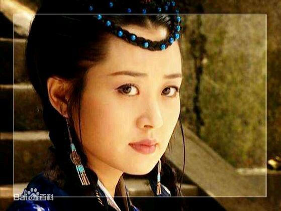 许晴(Summer Xu)在在电视剧《笑傲江湖》里饰演任盈盈中的