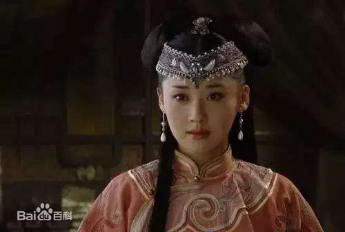 许晴(Summer Xu)在在电视剧《笑傲江湖》里饰演任盈盈中的