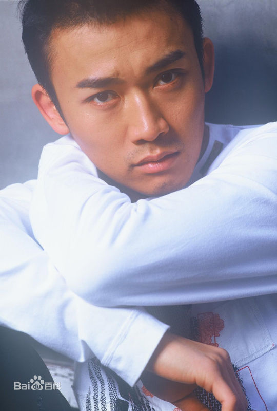 聂远最全杂志照壁纸