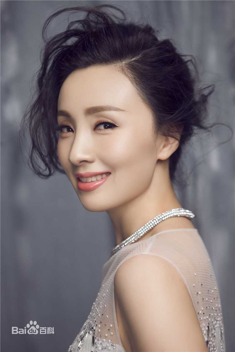 陶虹时尚大片温婉动人 千面女王惊艳惹眼图片图集