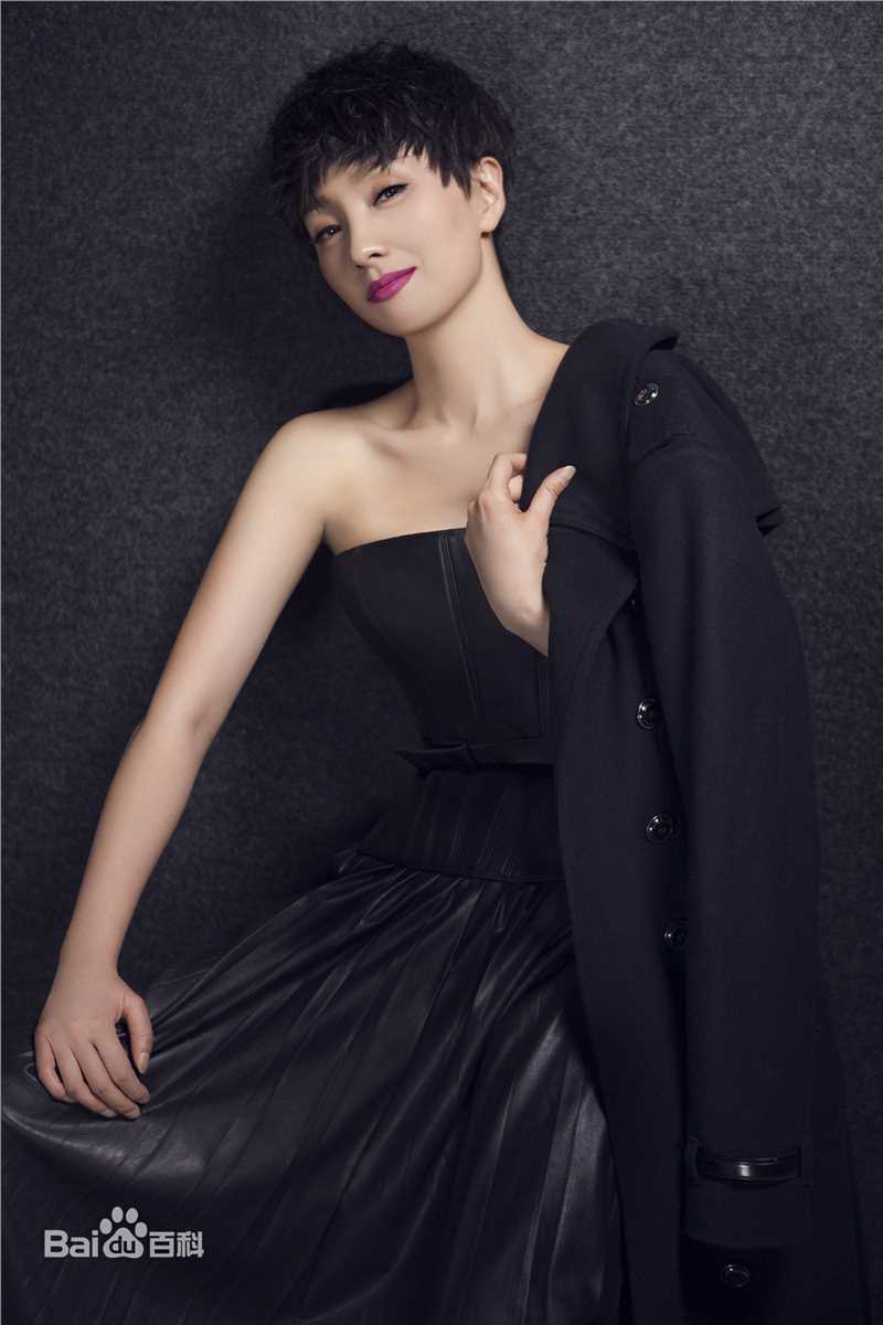 陶虹时尚大片温婉动人 千面女王惊艳惹眼图片图集