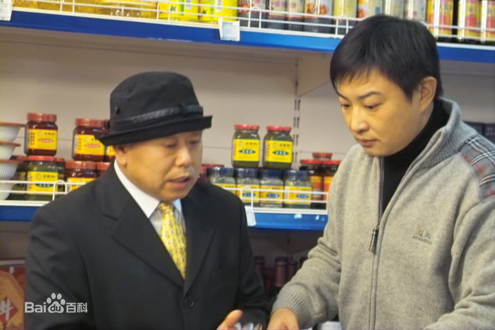 吕小品影视剧照