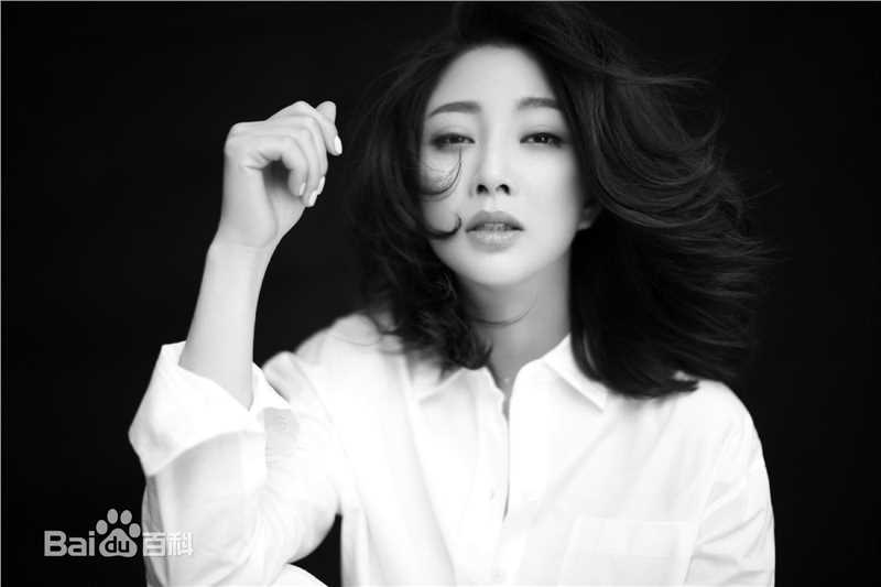 殷桃(Yin Tao)最新图集