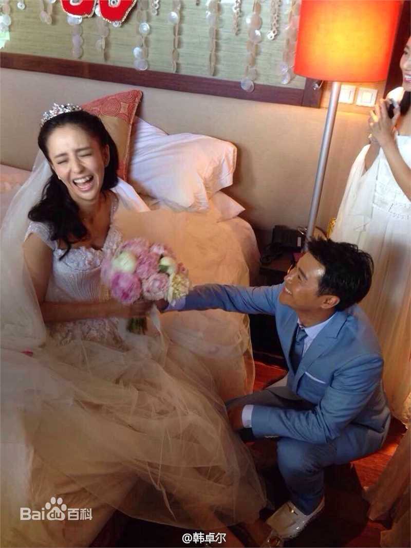 佟丽娅(Tong Liya、 Liliya)婚礼现场图片图册