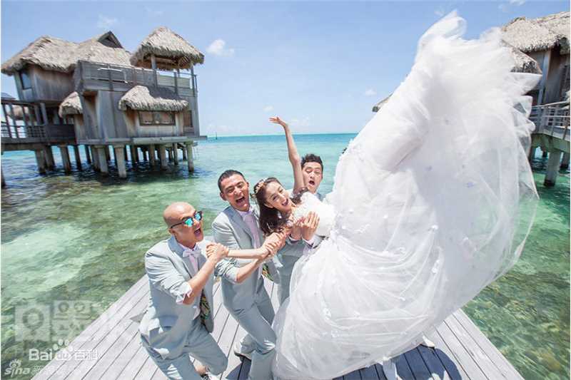 佟丽娅(Tong Liya、 Liliya)婚礼现场图片图册