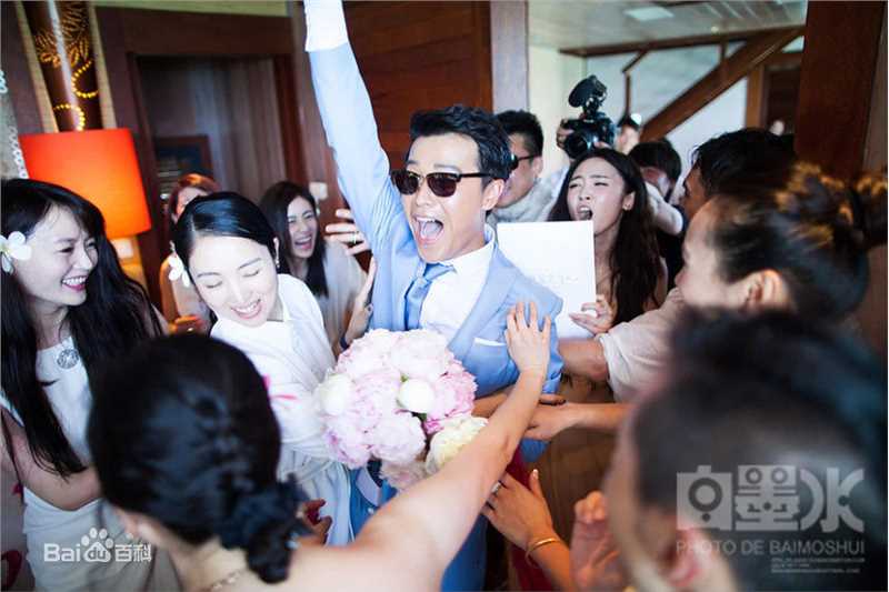 佟丽娅(Tong Liya、 Liliya)婚礼现场图片图册