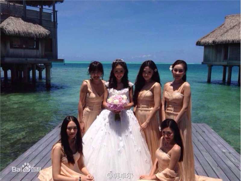 佟丽娅(Tong Liya、 Liliya)婚礼现场图片图册