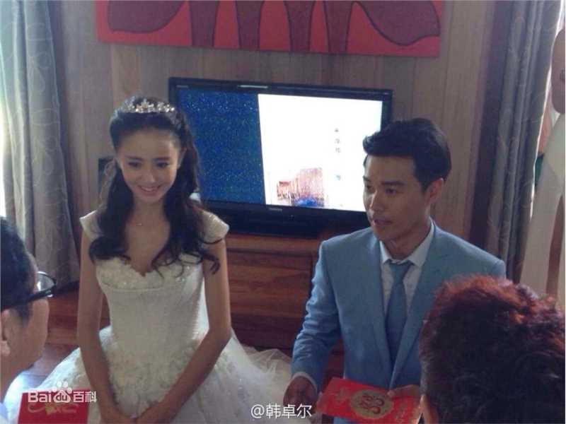 佟丽娅(Tong Liya、 Liliya)婚礼现场图片图册