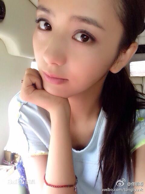 佟丽娅(Tong Liya、 Liliya)微博照图册