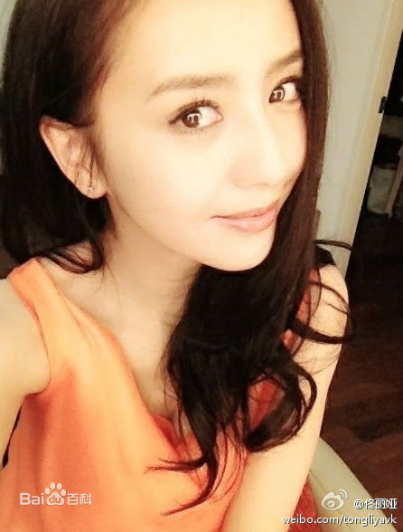 佟丽娅(Tong Liya、 Liliya)微博照图册