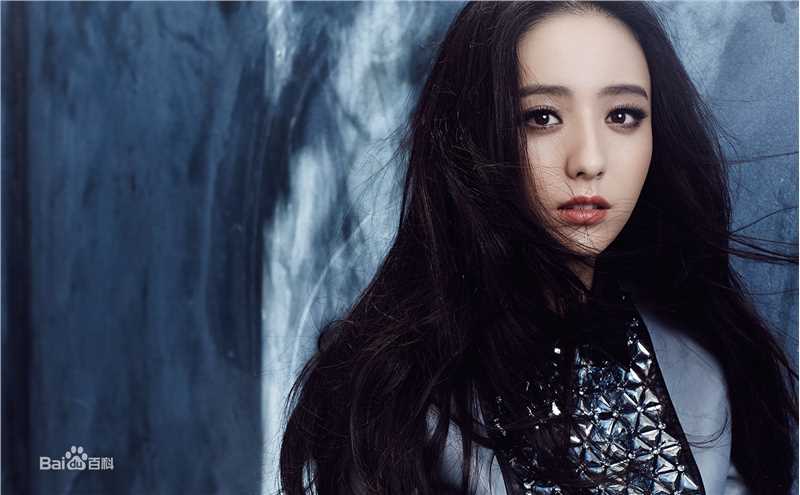 佟丽娅(Tong Liya、 Liliya)-优家画报壁纸壁纸