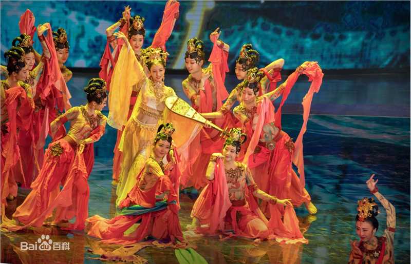 佟丽娅(Tong Liya、 Liliya)演艺之路生活照相册