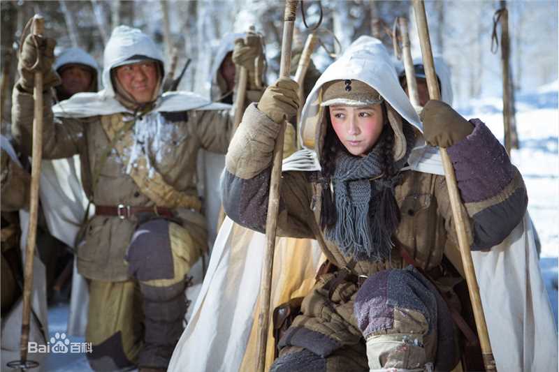 佟丽娅(Tong Liya、 Liliya)智取威虎山-白茹性感图片图集