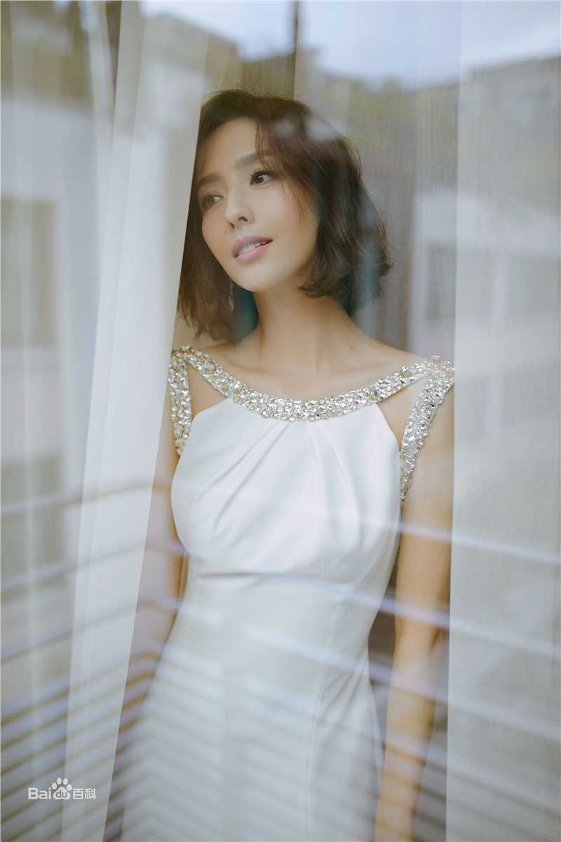 佟丽娅(Tong Liya、 Liliya)活动造型图册