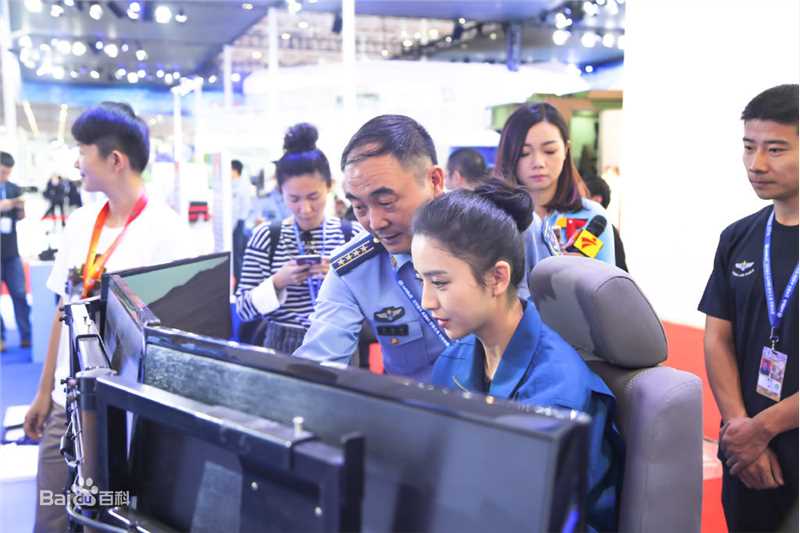 佟丽娅(Tong Liya、 Liliya)真正男子汉第二季图册