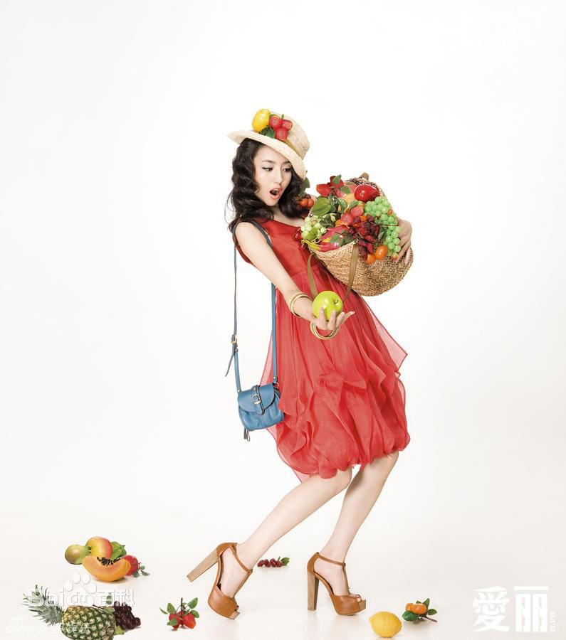 佟丽娅(Tong Liya、 Liliya)爱丽图册