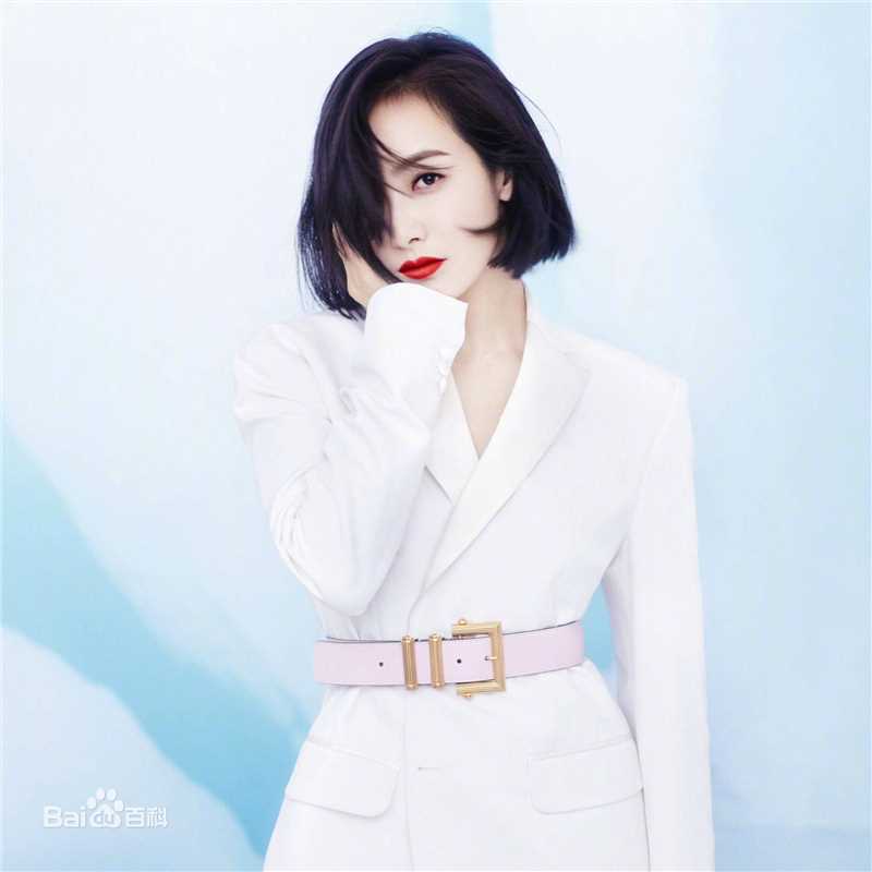 宋茜(Victoria Song)最新杂志壁纸