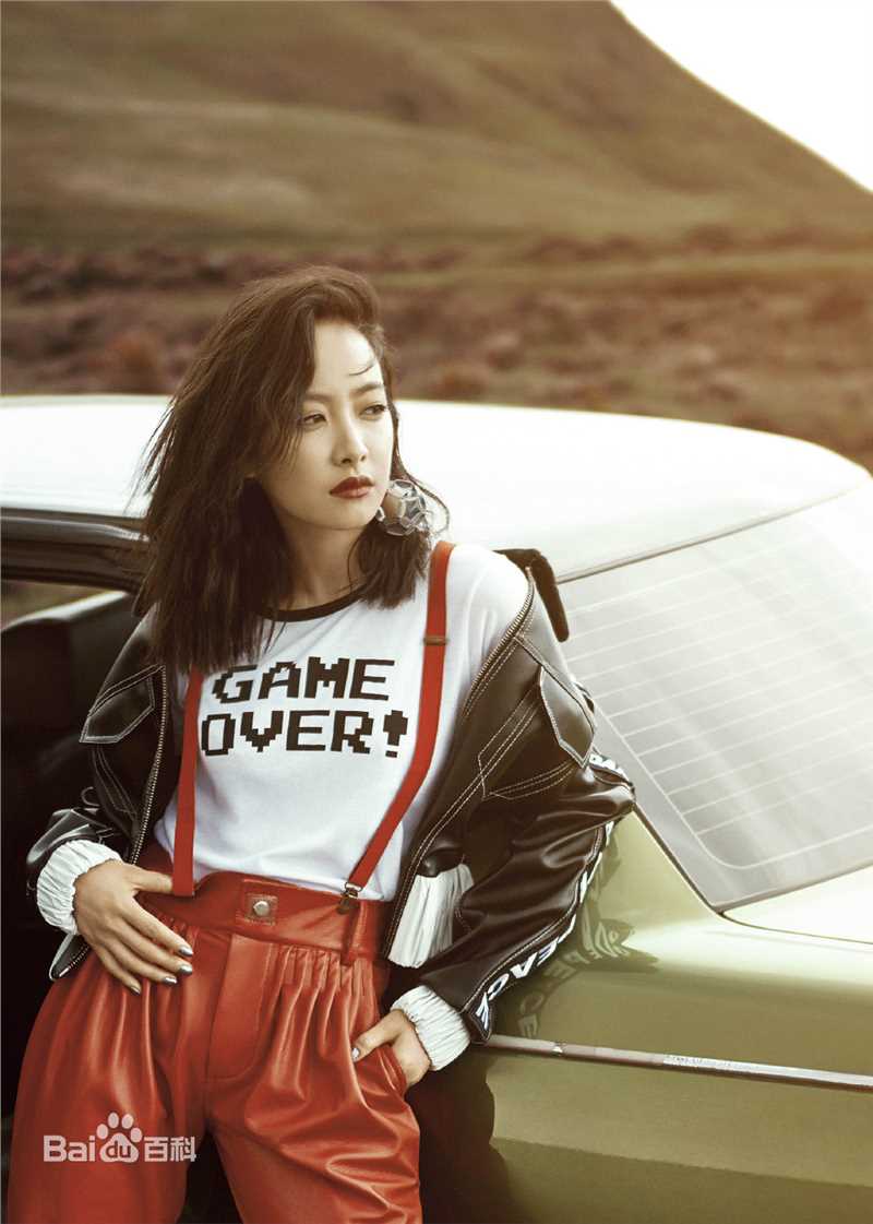 宋茜(Victoria Song)最新杂志壁纸