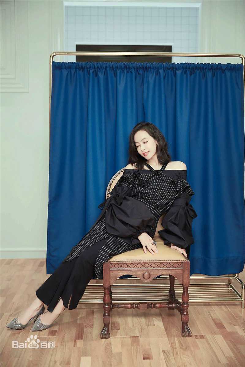 宋茜(Victoria Song)最新杂志壁纸