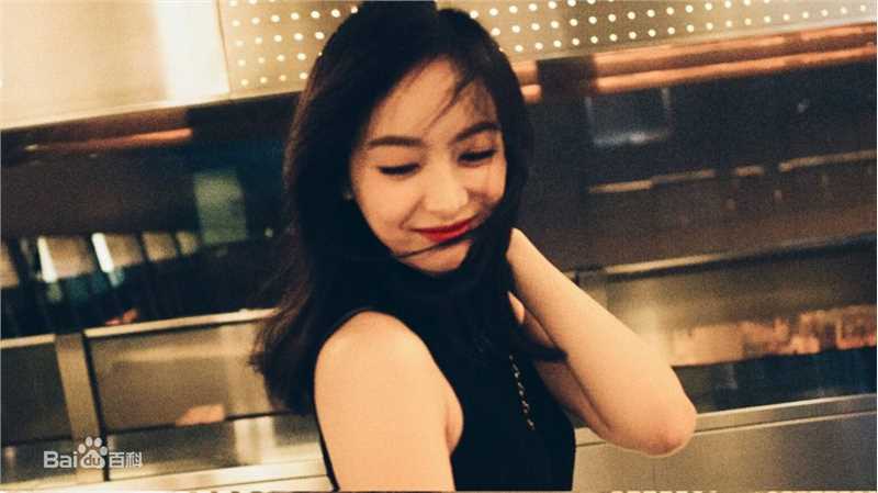 宋茜(Victoria Song)生活照壁纸壁纸