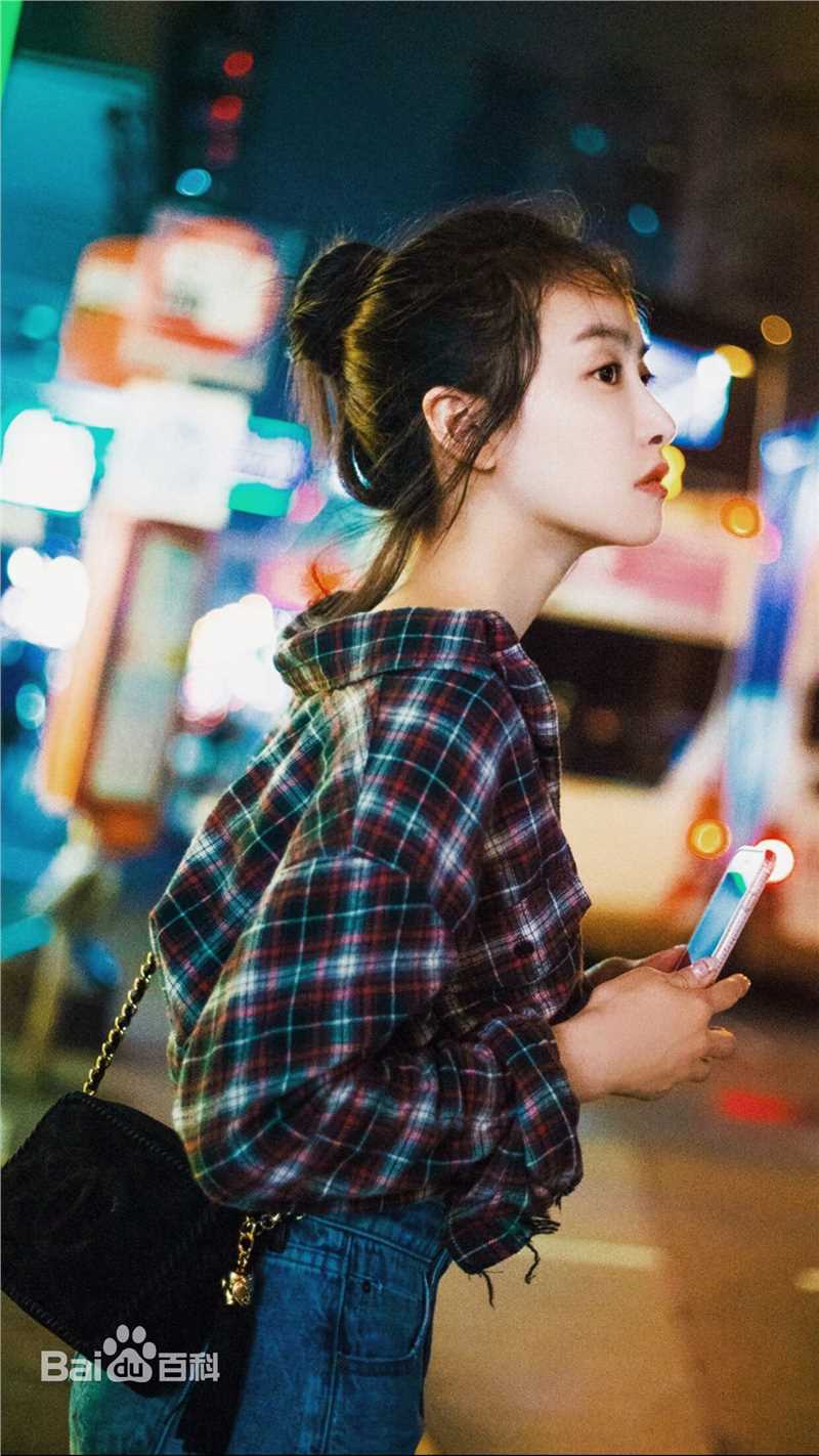 宋茜(Victoria Song)生活照壁纸壁纸