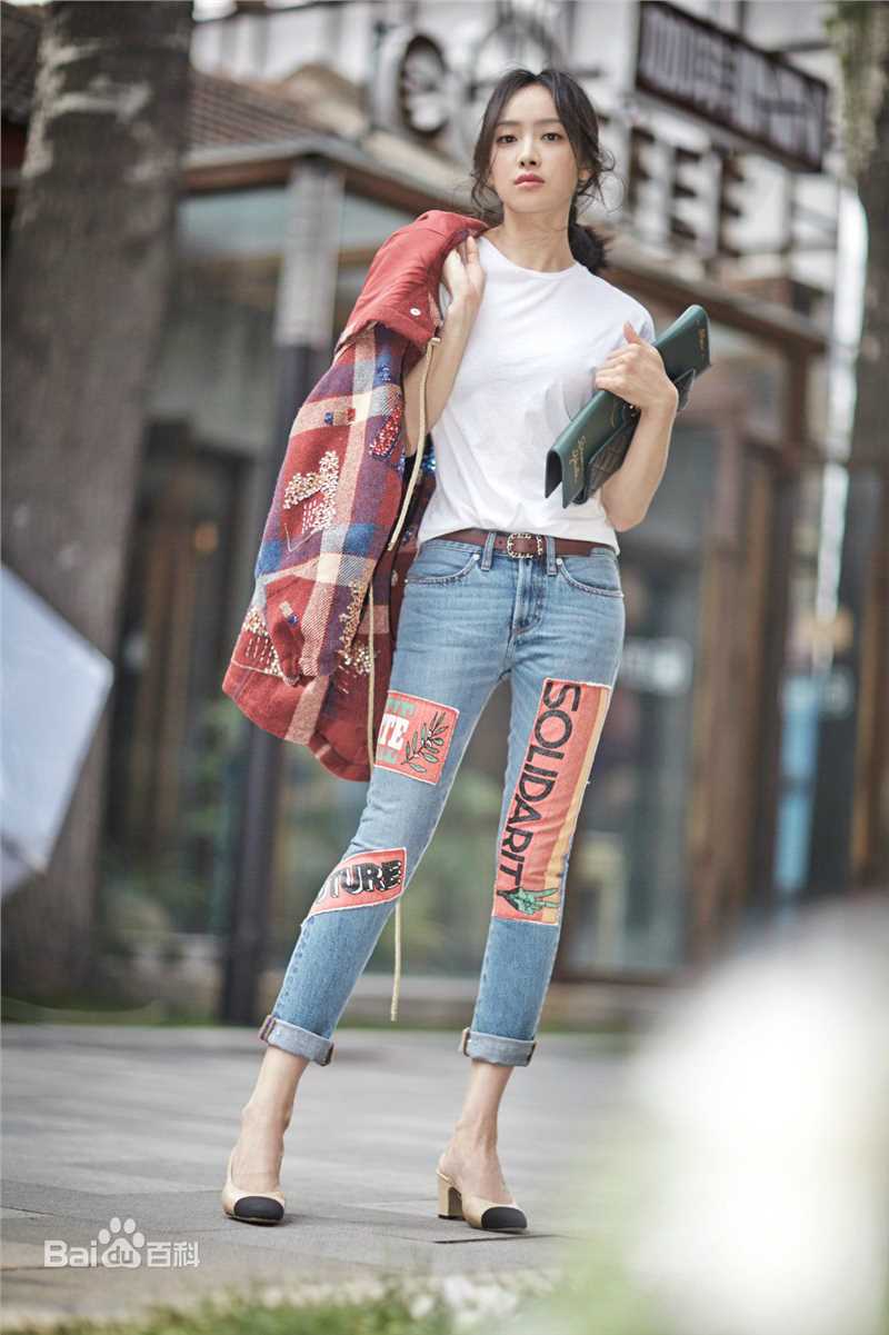 宋茜(Victoria Song)街拍图册