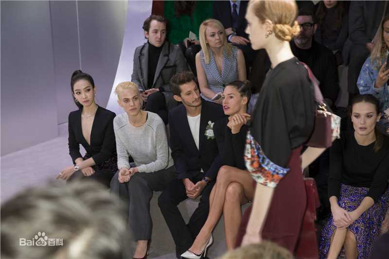 宋茜(Victoria Song)巴黎时装周前后照片