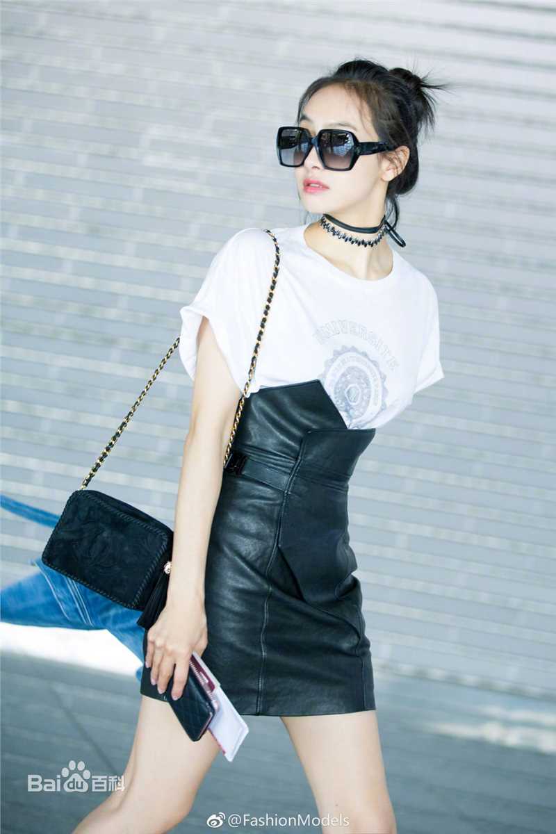 宋茜(Victoria Song)机场前后照片