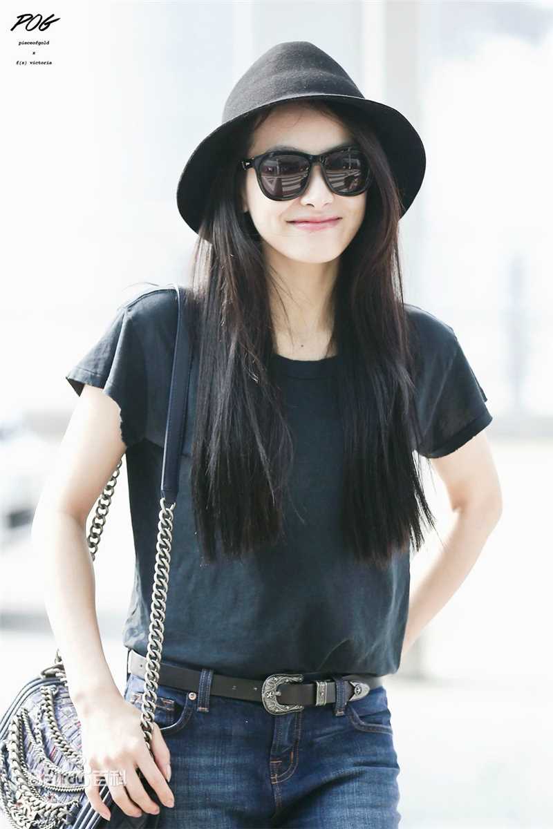 宋茜(Victoria Song)机场前后照片